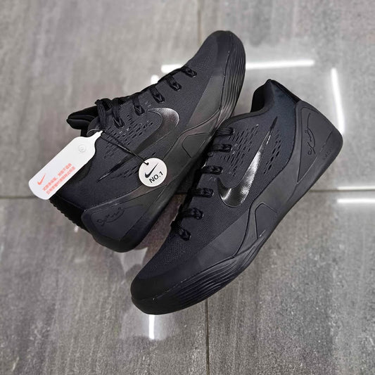 Kobe 9 Low "Triple Black"