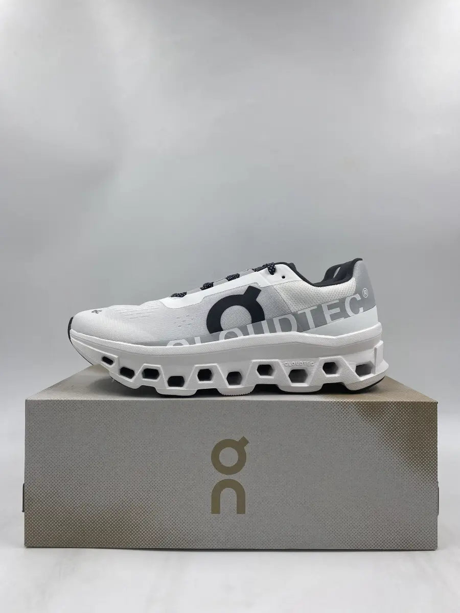 On Running Cloudmonster - All White