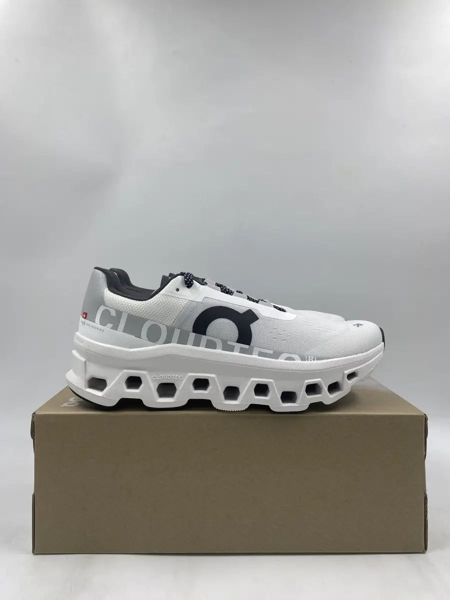 On Running Cloudmonster - All White