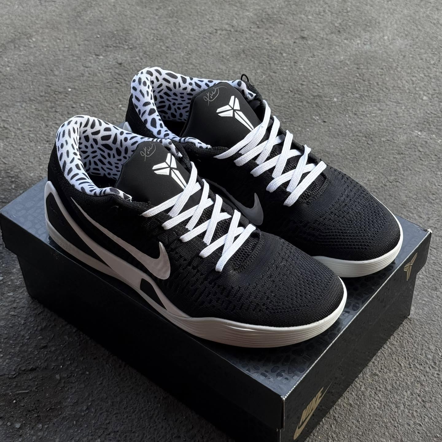 Kobe 9 Low - Black White
