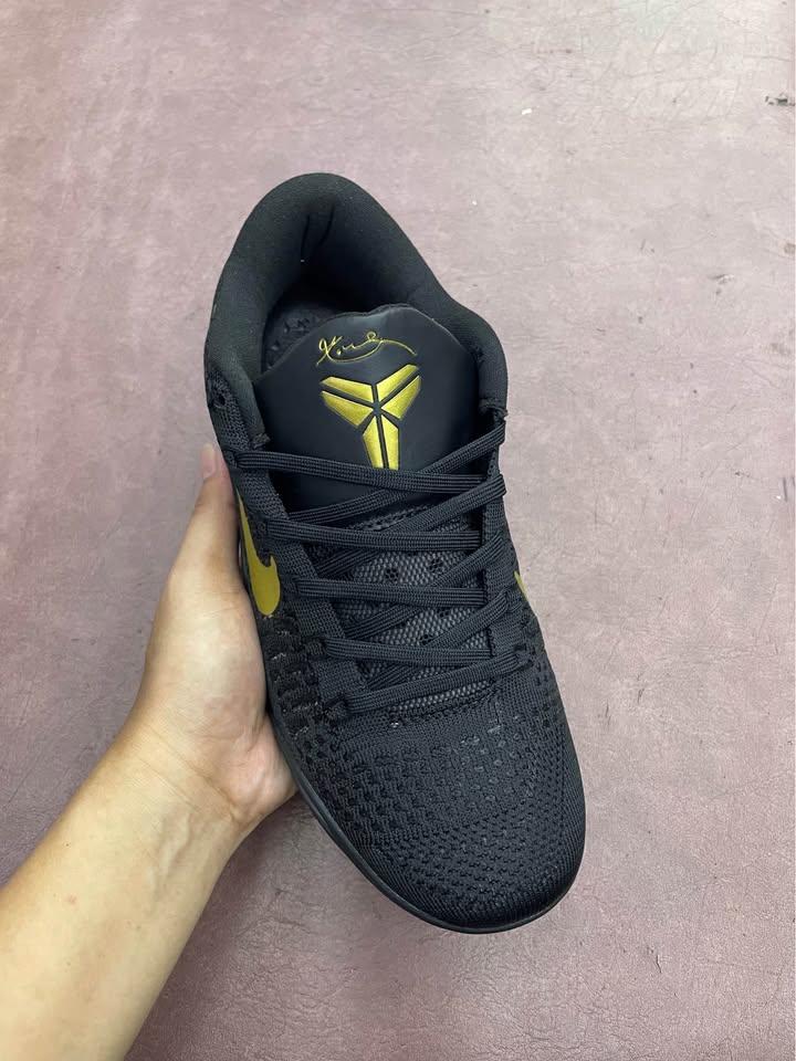 Kobe 9 Low - Black Gold