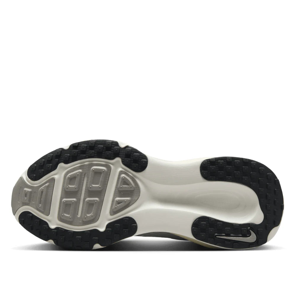 Nike Vomero 18 - Coconut White