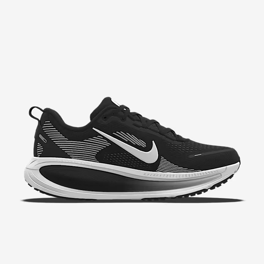Nike Vomero 18 - Black White