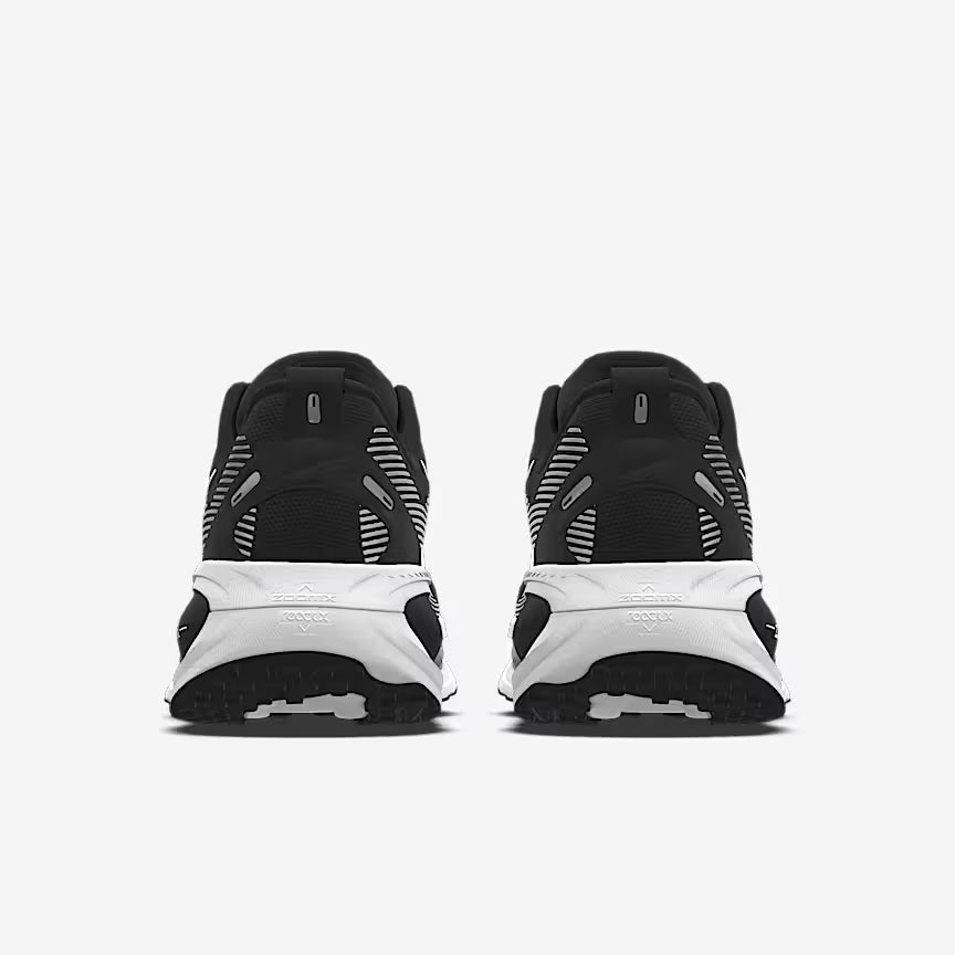Nike Vomero 18 - Black White