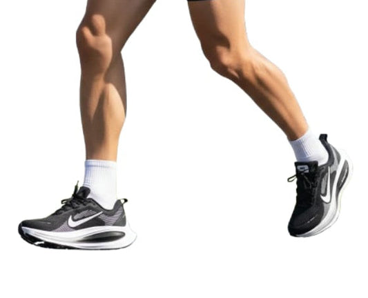 Nike Vomero 18 - Black White