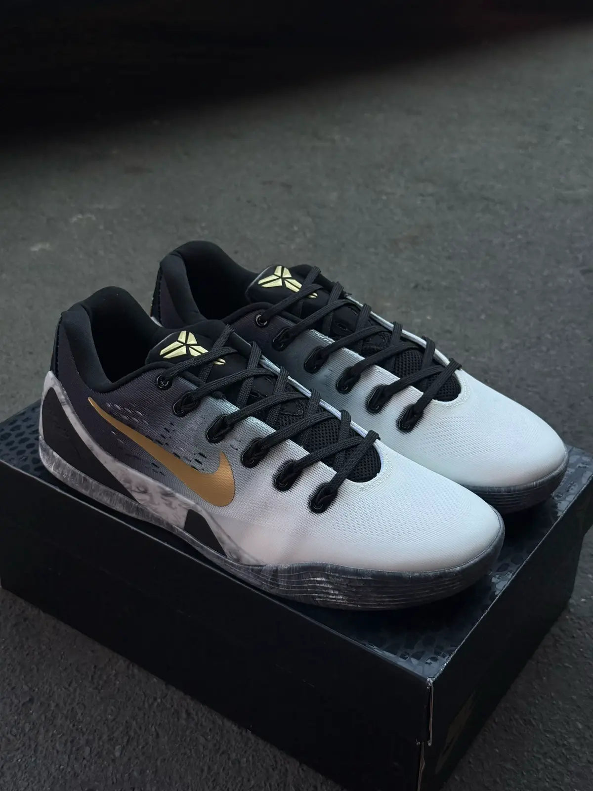 Kobe 9 Low - Mambacita